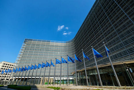 En Europe, les négociations sur la régulation de l’IA générative n’avancent pas …