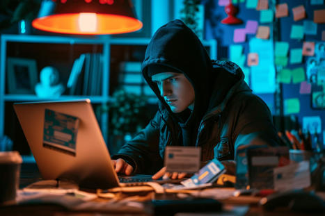 Plus rapide que la préfecture ? Ce hacker français vendait des CNI sur le Dark Web …
